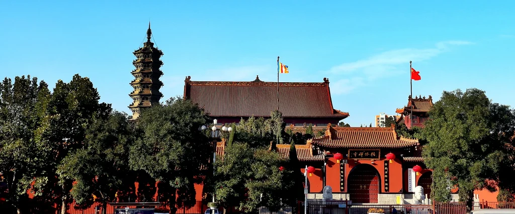 Bailin Chan Temple gate and pagoda in Zhaoxian County