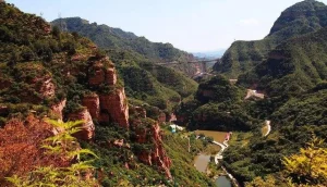 Xingtai Grand Canyon Guide: Taihang Sandstone Cliffs, Trail Pacing and Visitor Planning