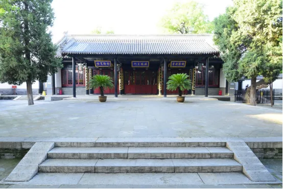 Main hall and Qing dynasty yamen display inside Zhili Governor Office in Baoding