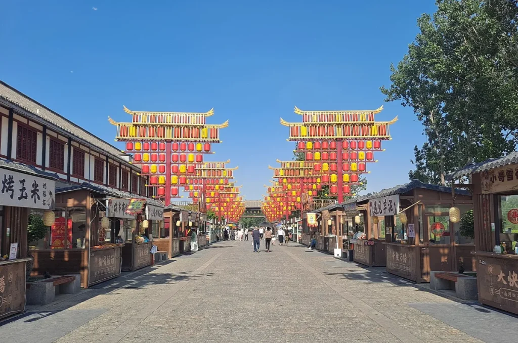 Real daytime view of Song Street in Daming County, Handan